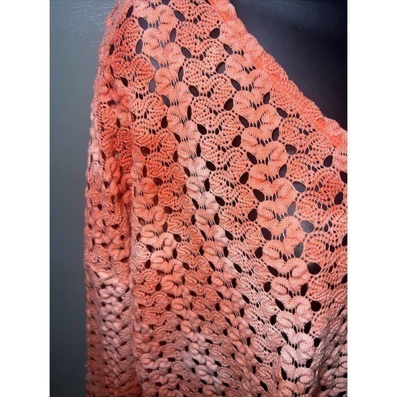 VINTAGE HAVANA Crochet Lace Top Medium V-Neck Long Sleeve Hi-Low Peach - Picture 2 of 7